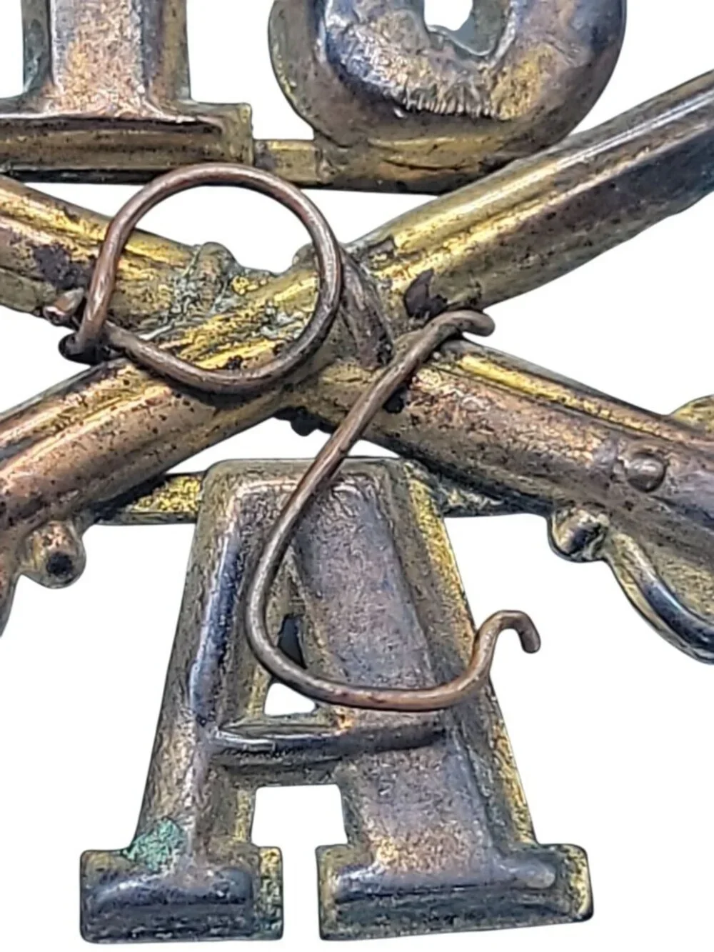 Antique US Army M1896 15th Infantry Regiment Company A Crossed Rifles Hat Pin